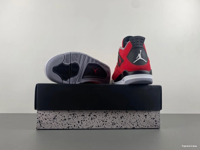 HYPE Retro Bravo Toro 308497-603 Jordan 4 0627